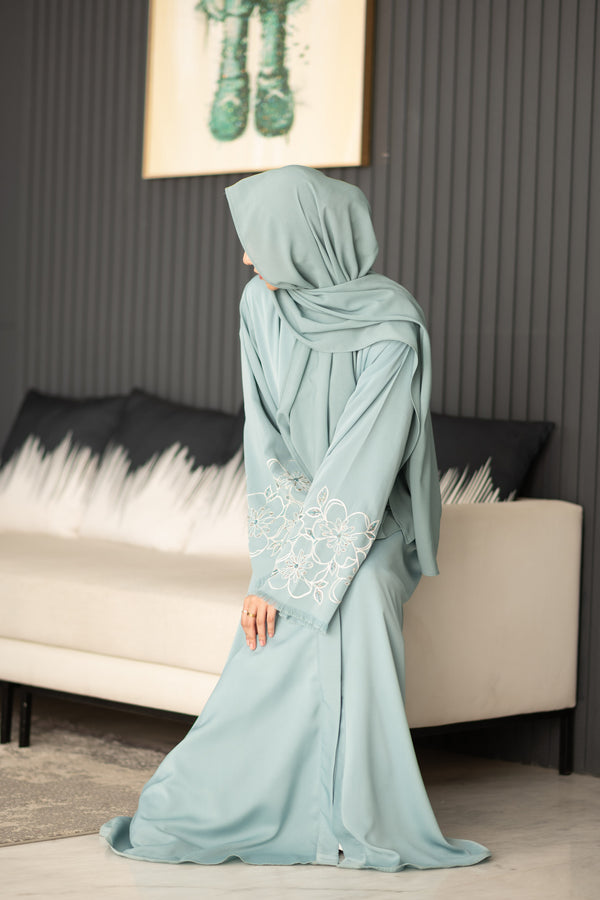 Serena Abaya Set